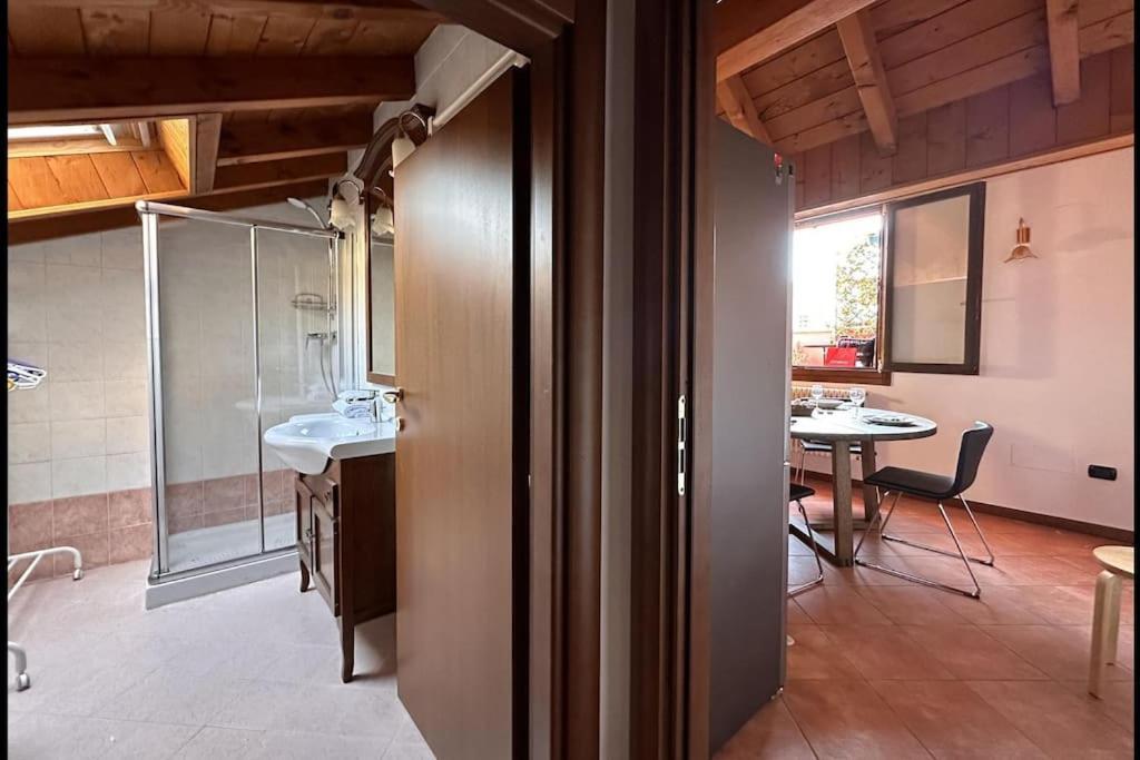 Casa Nel Borgo Di Argegno Apartment Exterior photo