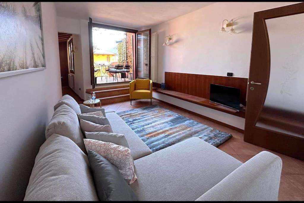 Casa Nel Borgo Di Argegno Apartment Exterior photo